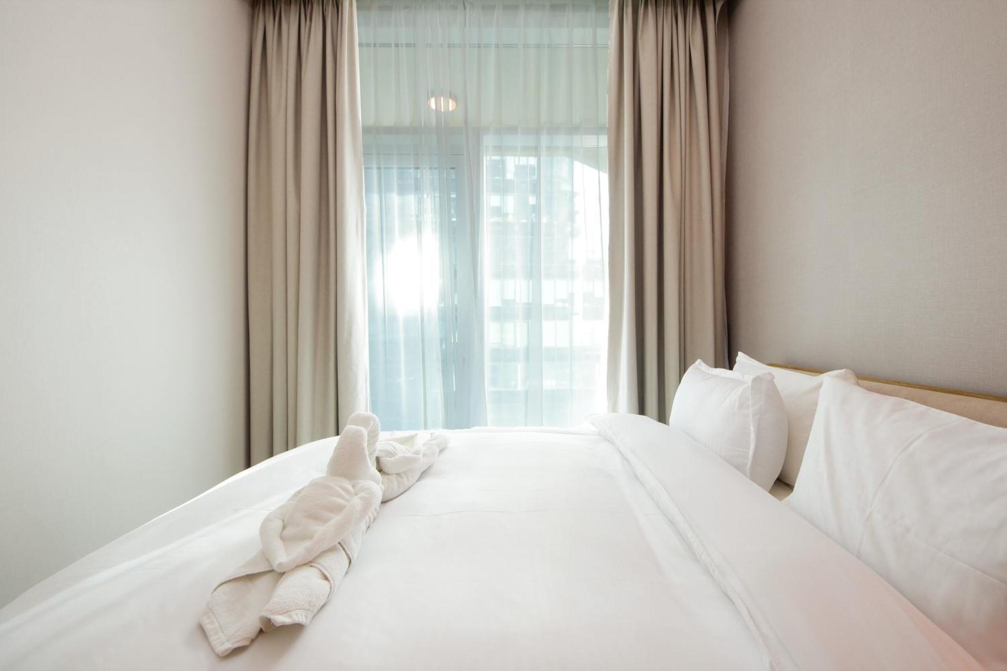 Apartment Stylish 2br By Missoni Near Mall Dubai