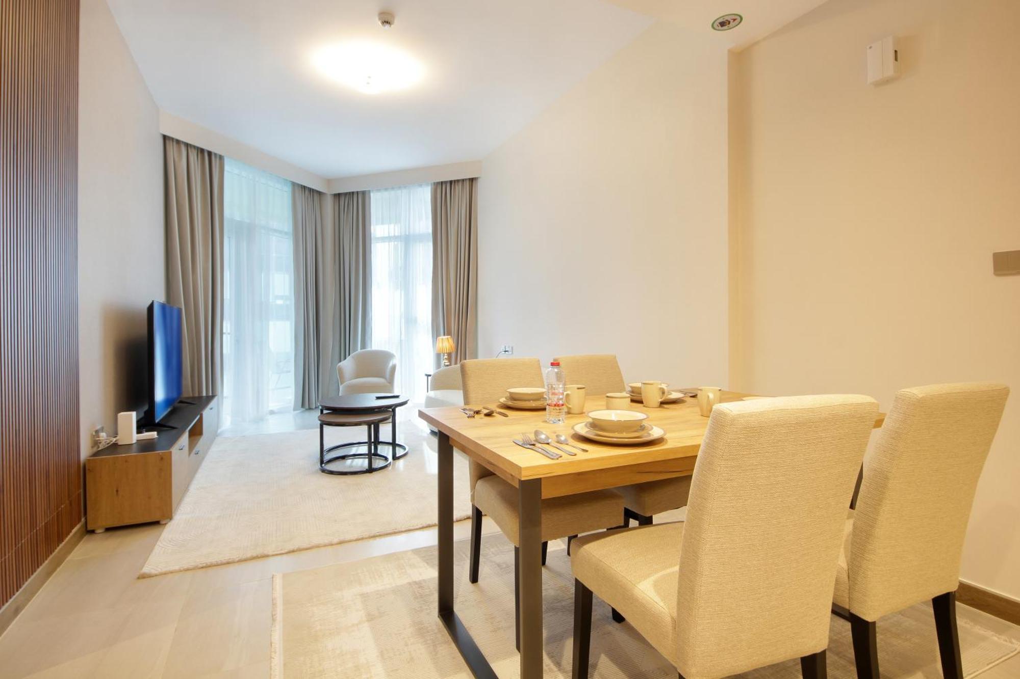 Apartment Stylish 2br By Missoni Near Mall *